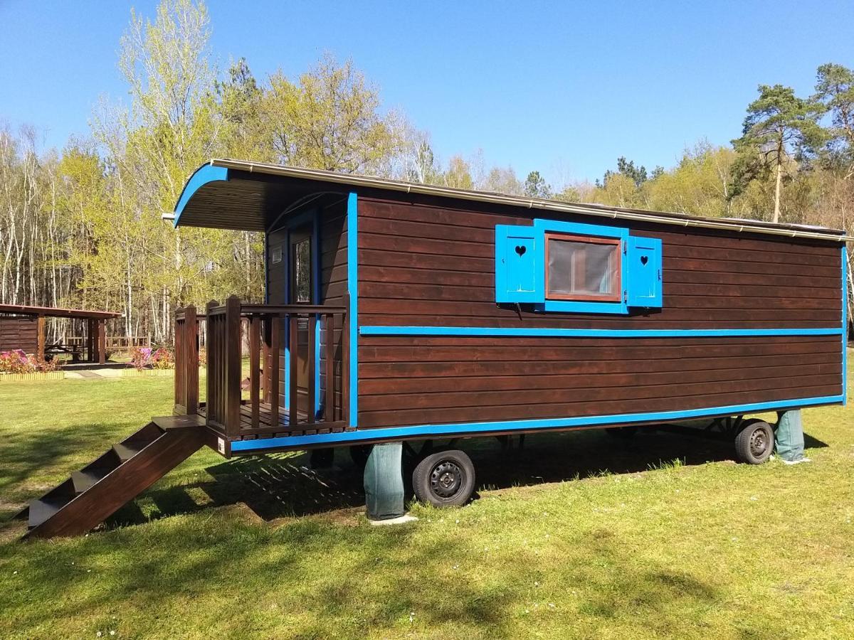 Roulottes Du Chalet Des Pins Rougeou ภายนอก รูปภาพ