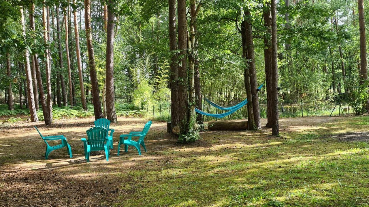 Roulottes Du Chalet Des Pins Rougeou ภายนอก รูปภาพ